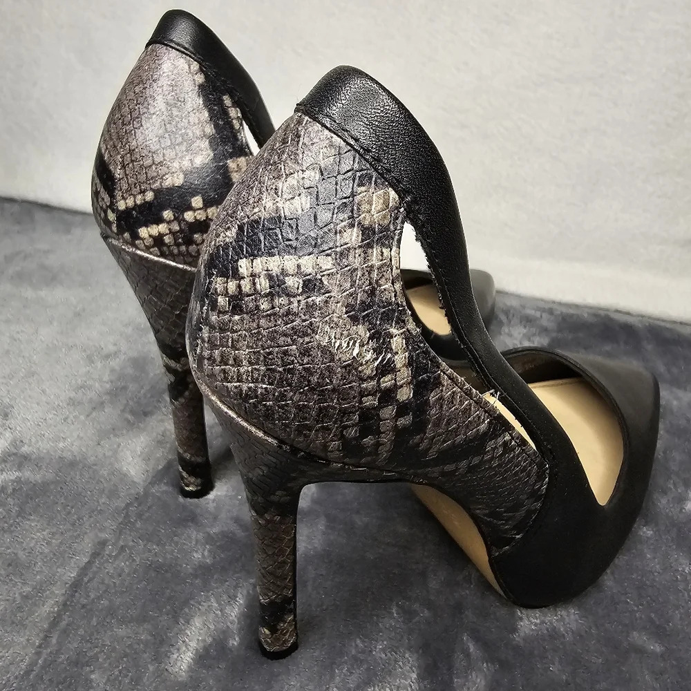 Zara Black Snakeskin Print Pointed Toe Heels - Picture 3 of 13